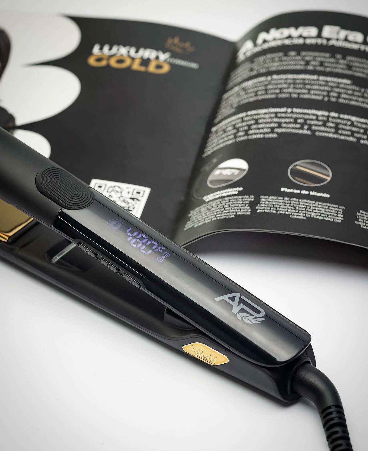 Luxury Titanium Gold Hair Straightener